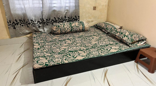 Premium Quality Floor Bed Made Of Mahogany Wood - Image 6